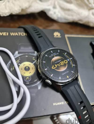 HUAWEI WATCH GT6 حالة زيرو ضمان محلي