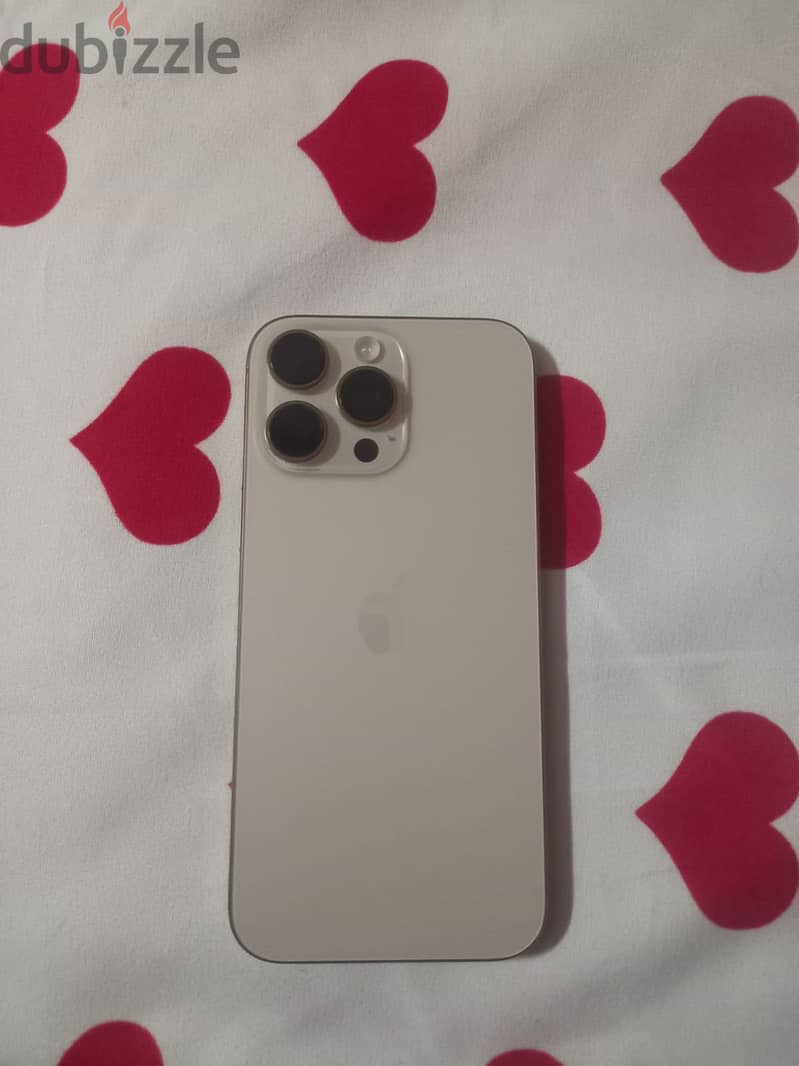 Apple - iPhone 16 Pro Max 1
