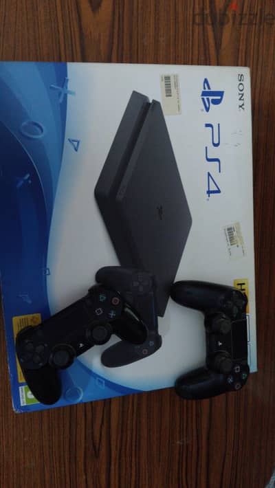 PlayStation 4 slim