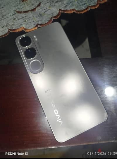 Vivo V40 lite