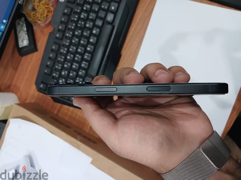 Apple - iPhone 16 4