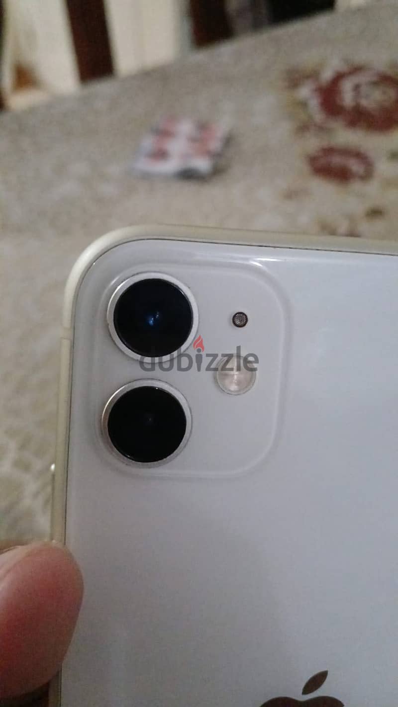 Apple - iPhone 11 1