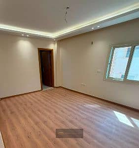 FOR SALE | 400 SQM PENTHOUSE WITH A PRIVATE 200 SQM ROOF | PRIME LOCATION IN SHEIKH ZAYED