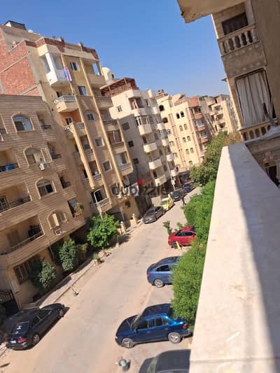 عماره كامله للايجار ١٠ شقق الهضبه الوسطي المقطم