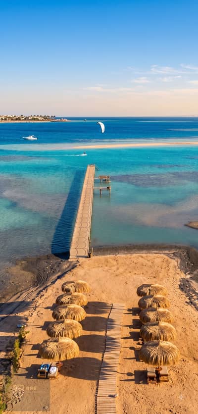 Immediate receipt of installments and direct vision for the sea | Chalet with a room and reception at competitive prices in the neighborhoods area - El Gouna Road