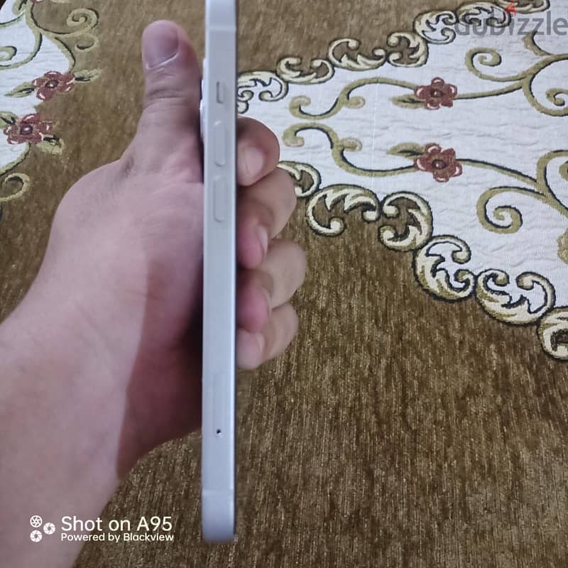 Apple - iPhone 13 2