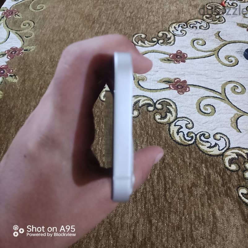 Apple - iPhone 13 3