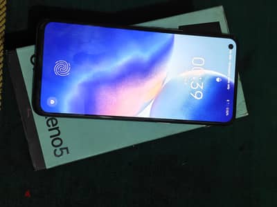 OPPO Reno5