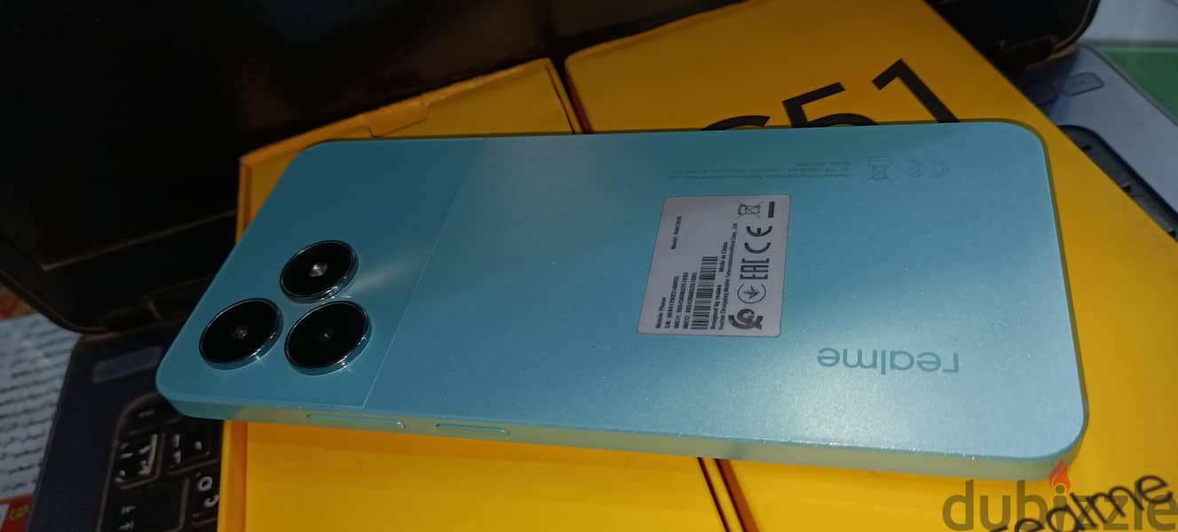 Realme C51 1