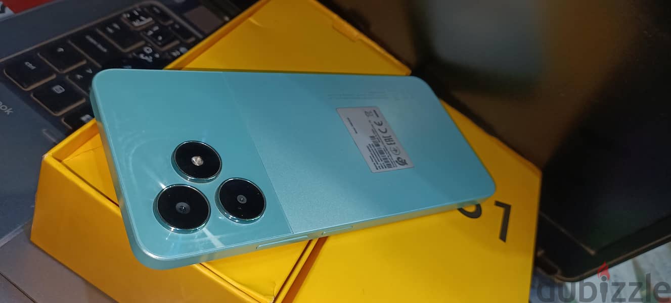 Realme C51 6