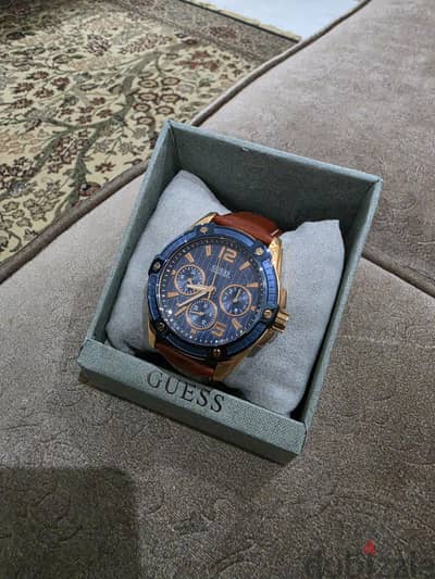Guess Flagship W0600G3