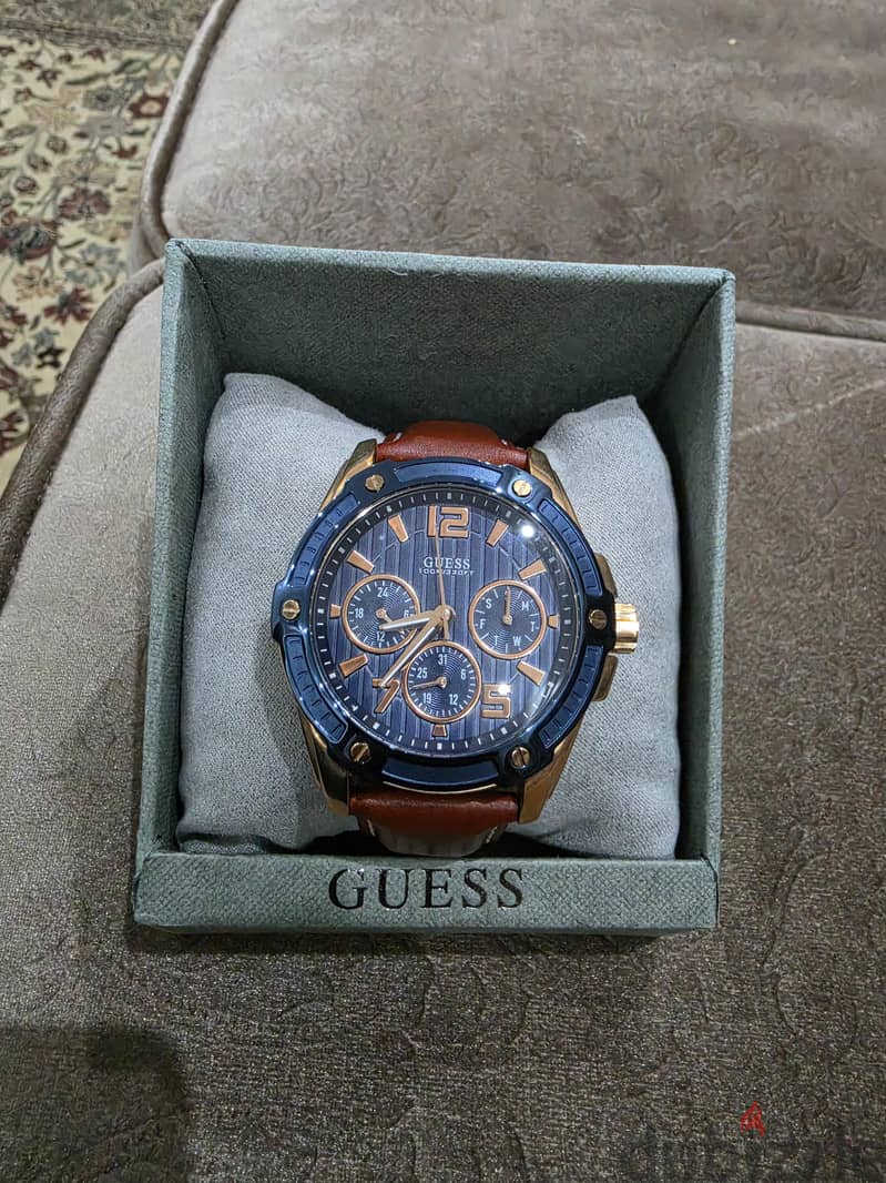 Guess Flagship W0600G3 1