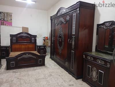 غرفه نوم بحاله فوق الممتازه عليها رخام اخضر بسعر لقطه وعلي اد الايد