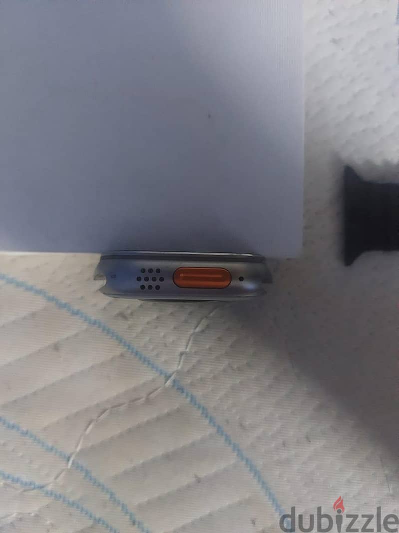 HK10 ULTRA -A    MULTI-FUNCTIONAL SMART WATCH. 4