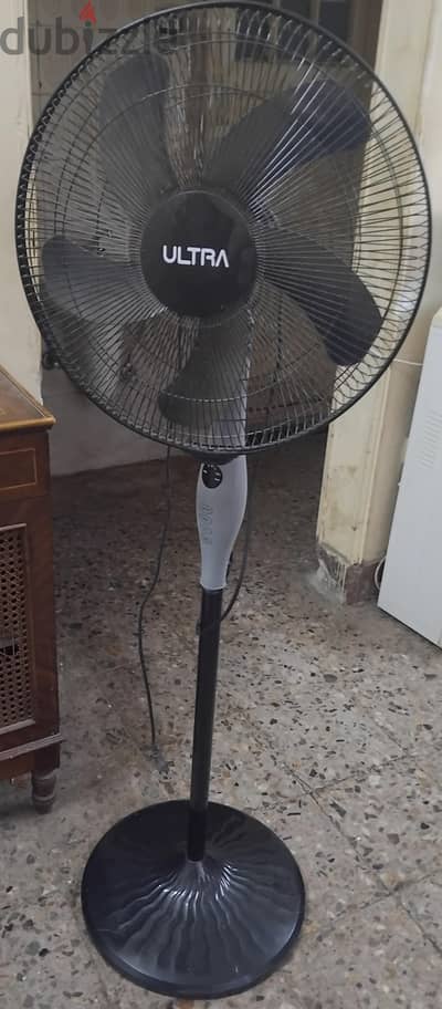 مروحة عمود للبيع