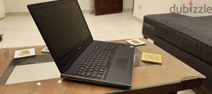 Precision 7530 cori5  H  8gen ram 16 gega SSD 512 nvmi + GPU Nvidia