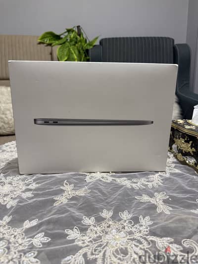MacBook Air M1 ( جديد )