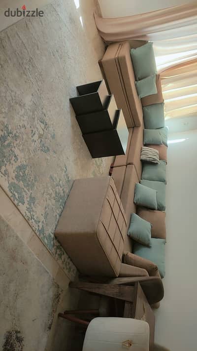 Fully Furnished Apartment for Rent in Janna October  A great opportunity to rent a fully furnished 130 SQM apartment in Janna October, featuring a prime location, excellent view, and easy access to all essential services.   Property Details: • 130 SQM • 3r