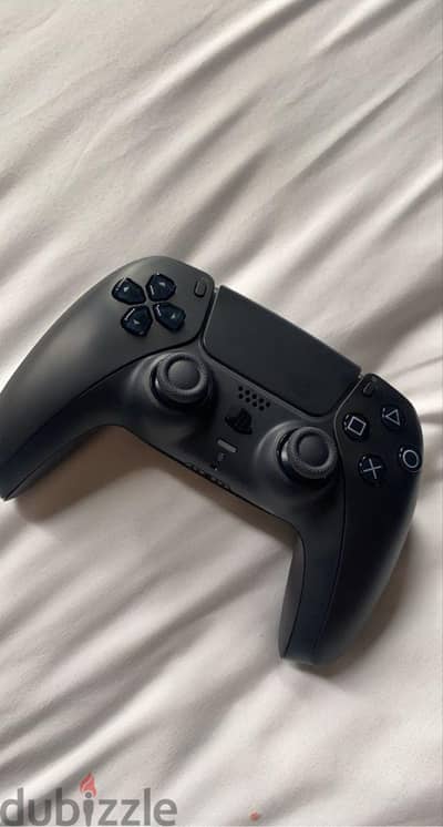 PlayStation 5 controller