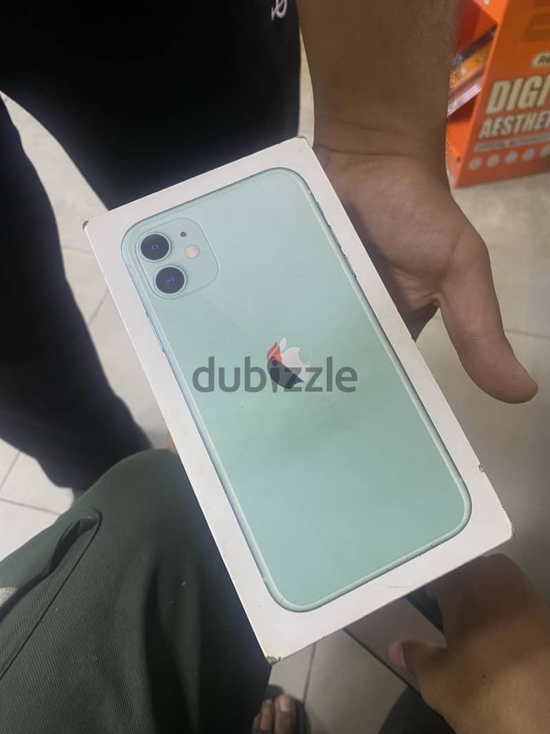 Apple - iPhone 11 3