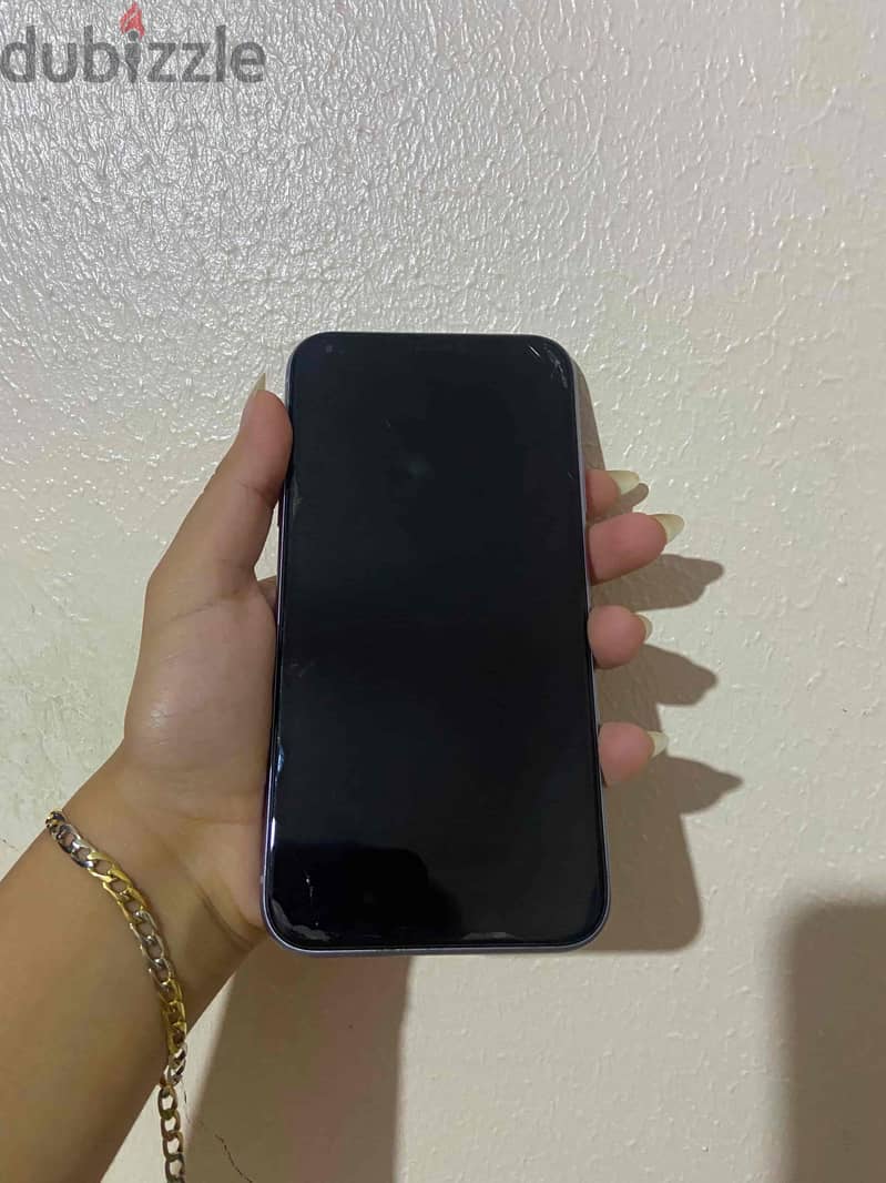 Apple - iPhone 11 5