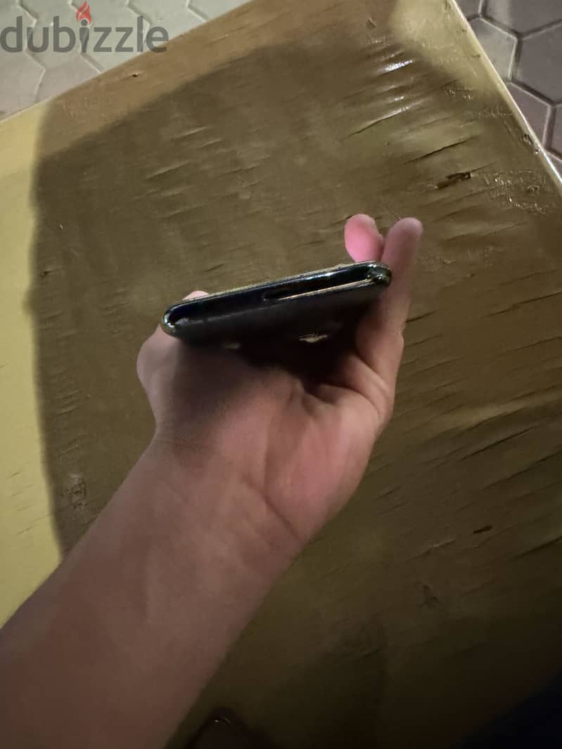 Apple - iPhone 11 Pro 3