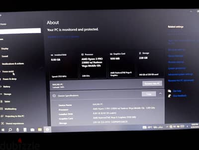 لابتوب DELL للألعاب و الدراسة حالته نضيفة جدا
