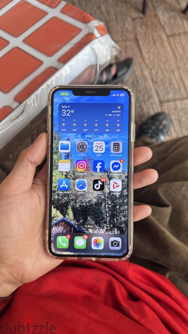 Apple - iPhone XS Max 1