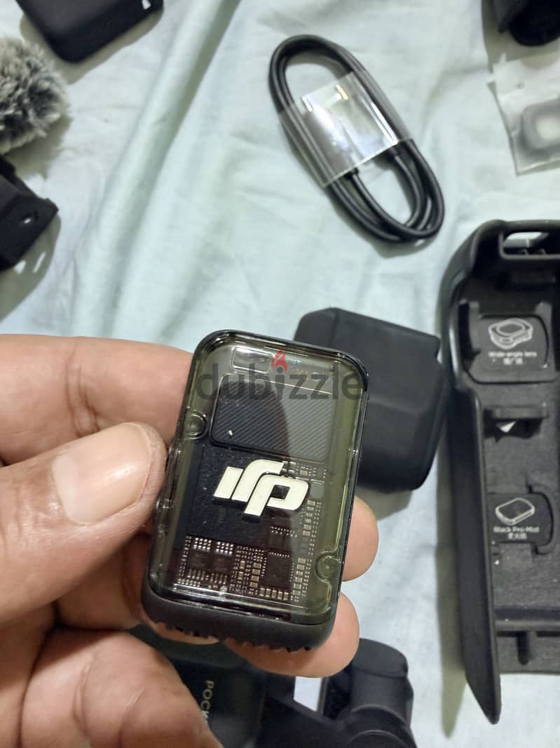 DJI OSMO POCKET3 creator combo 2