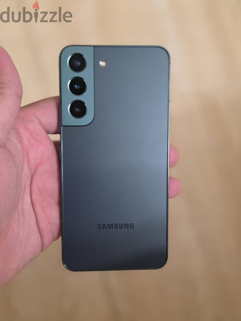 Samsung S22 1