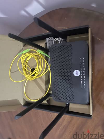 WE Innbox G83 Fiber Router
