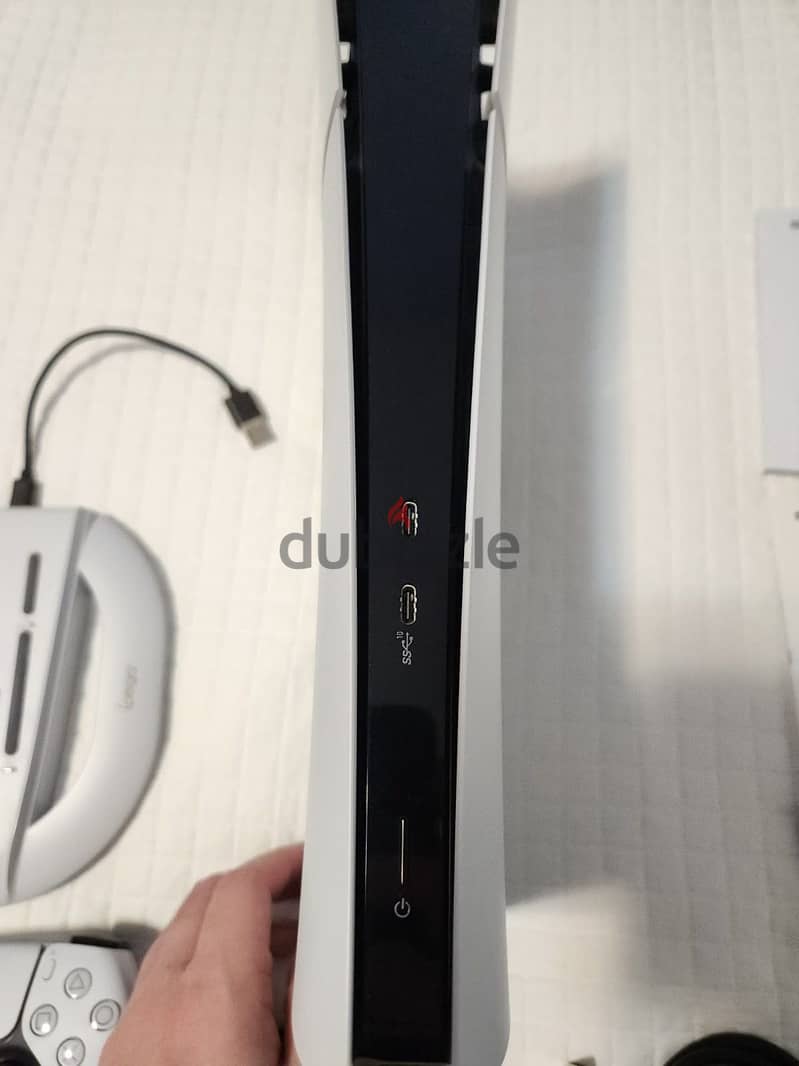 PlayStation 5 slim 5