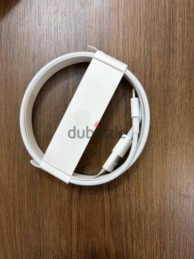 Apple lightning to USB cable (1m) new