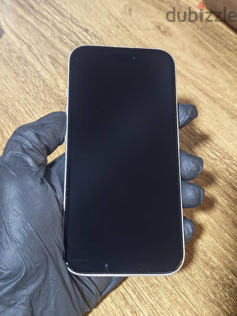 iPhone 16 1