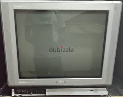 تليفزيون Toshiba 21 بوصة CRT بحالة جيدة للبيع