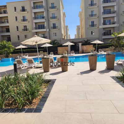 شقة براند نيو للإيجار في Mivida Boulevard | Lake View | 215م