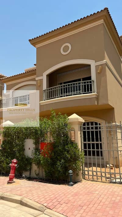 Last villa for sale at cash price, ready for handover with a large garden in El Patio 5 East, Al Shorouk