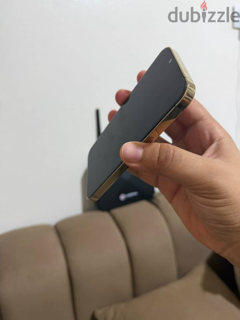 Apple - iPhone 13 Pro 1