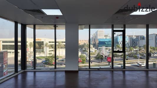 مكتب للإيجار في سنترال أفينيو – New Cairo | Fully Finished