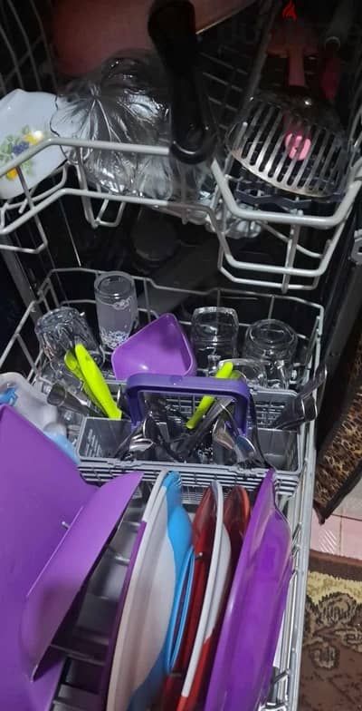 غسالة أطباق ١٠ أفراد استعمال خفيف ١