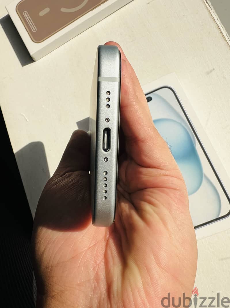 Apple - iPhone 15 8