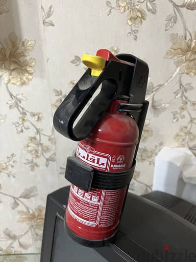 Fire extinguisher