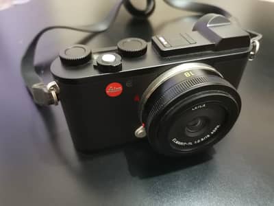 Leica CL (Type 7323) Leica Elmarit-TL 18mm f/2.8 ASPH