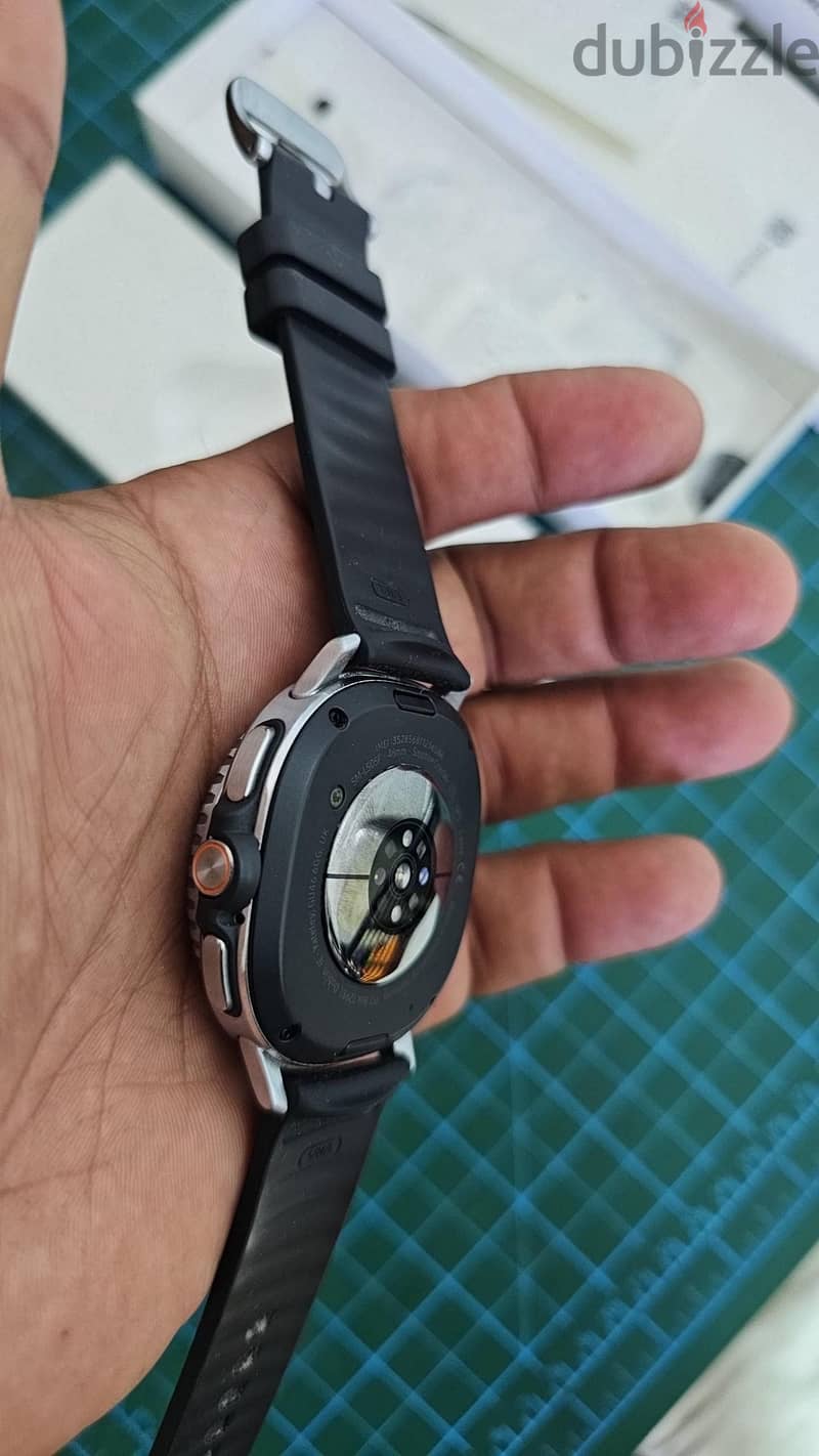 samsung watch 8 classic. LTE 3