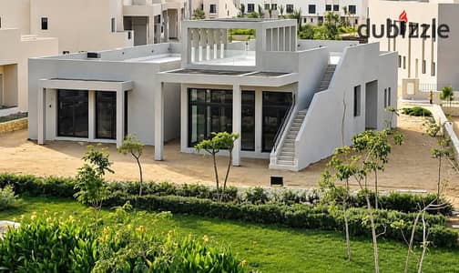 Grand One Story Villa Ready To Move in Owest