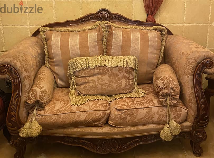 Sofa and Table for sale 2