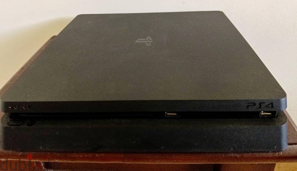 Playstation 4 Slim - 500GB 2