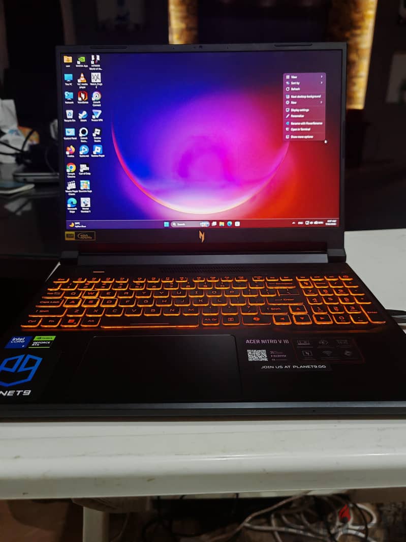 Acer V16 Ai 1
