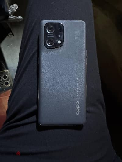 OPPO Find X5