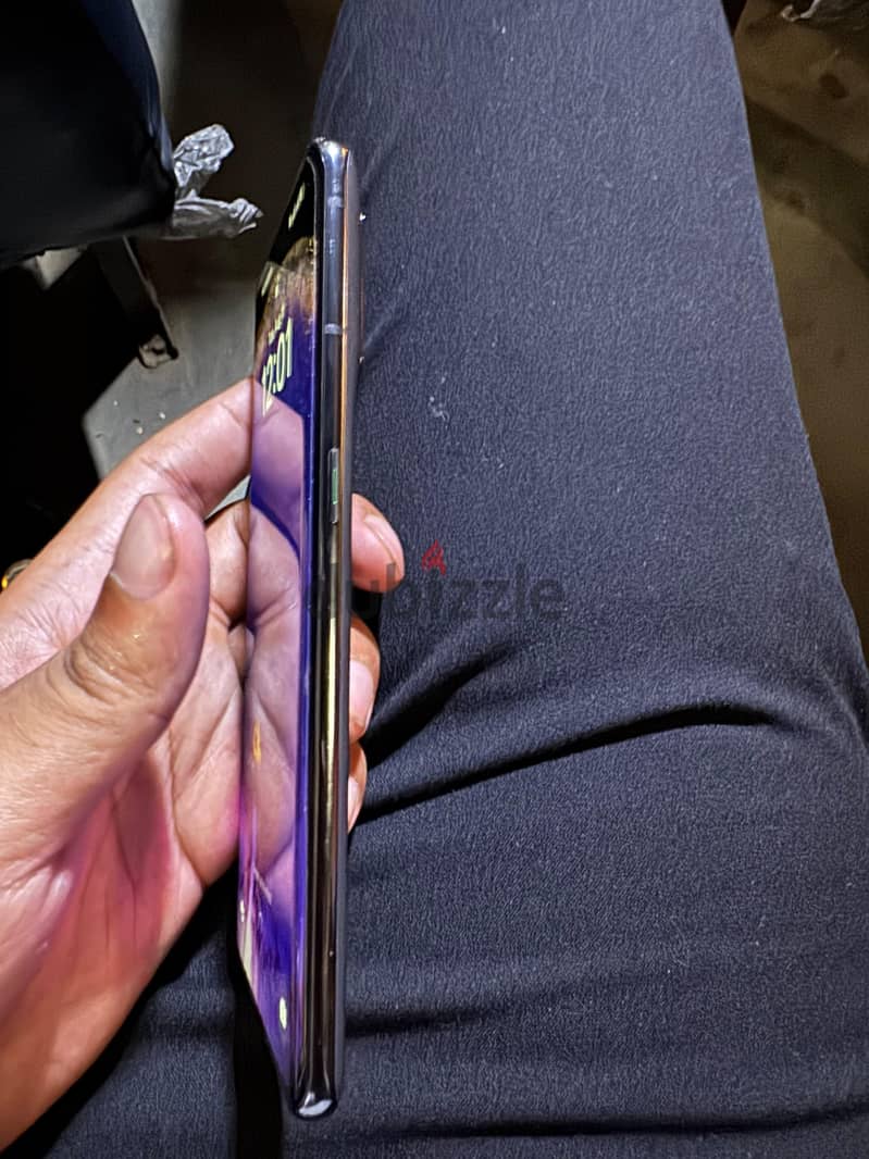 OPPO Find X5 3